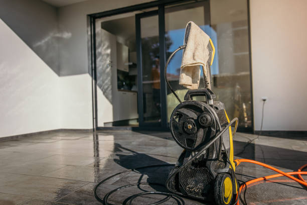Best Sign and Awning Cleaning  in Presidio, TX